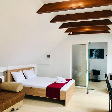 Ultra-Central Modern And Big Apartments In Union Square U41-U44 ทิมิชัวรา ภายนอก รูปภาพ