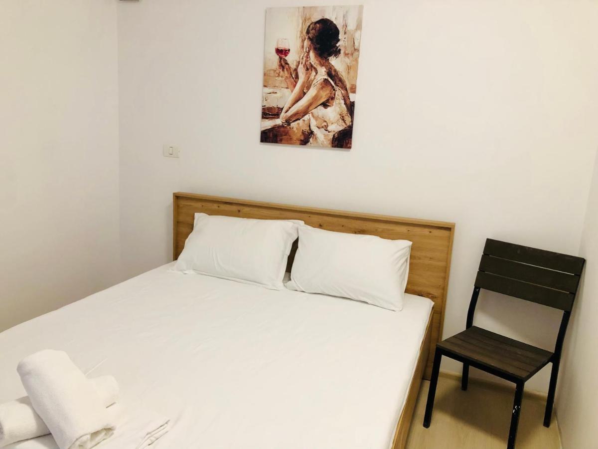 Ultra-Central Modern And Big Apartments In Union Square U41-U44 ทิมิชัวรา ภายนอก รูปภาพ