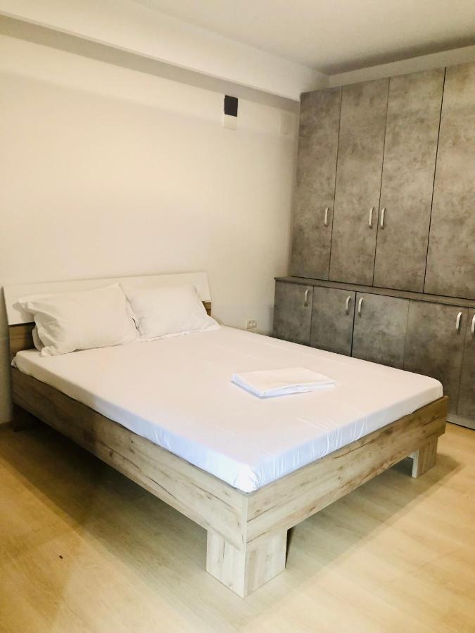 Ultra-Central Modern And Big Apartments In Union Square U41-U44 ทิมิชัวรา ภายนอก รูปภาพ