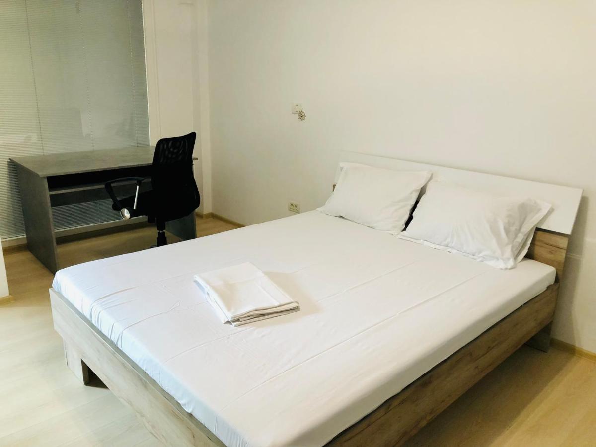 Ultra-Central Modern And Big Apartments In Union Square U41-U44 ทิมิชัวรา ภายนอก รูปภาพ